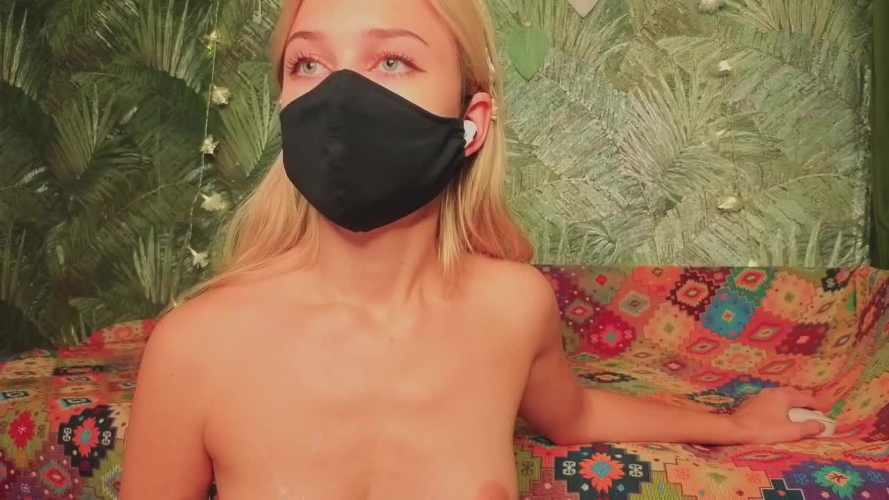 Meeeeow Adult Chat November 5, 2025