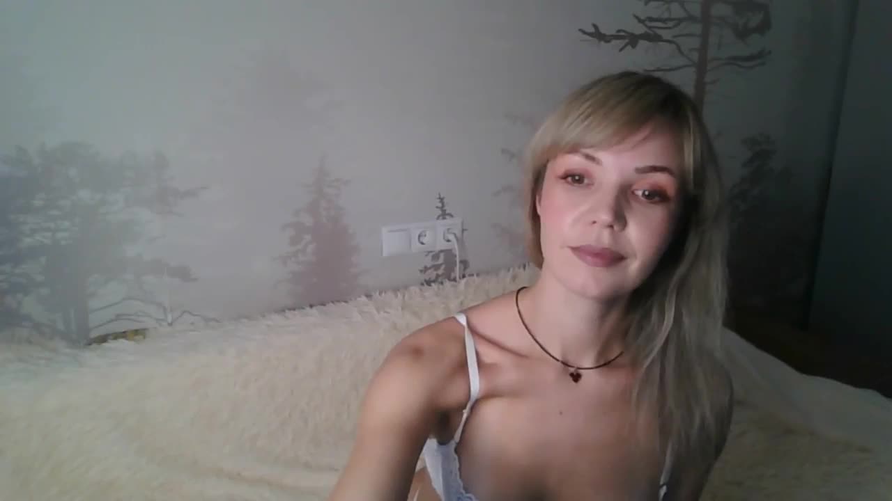 Red_Rose_98 Adult Chat November 4, 2025