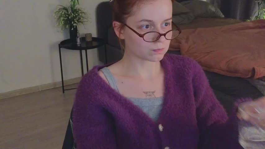 reb_luvng Adult Chat November 4, 2025