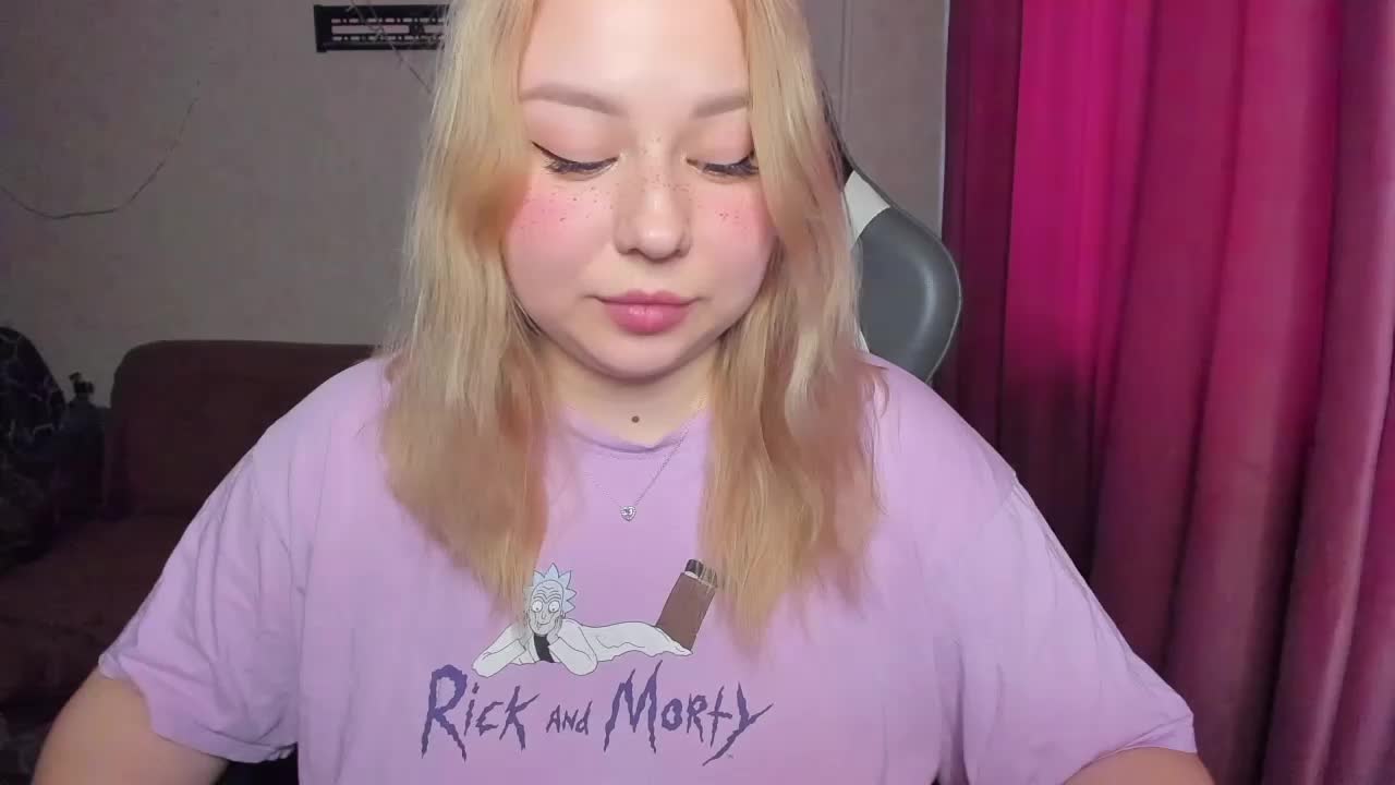 MilkaFoxy Adult Chat November 5, 2025