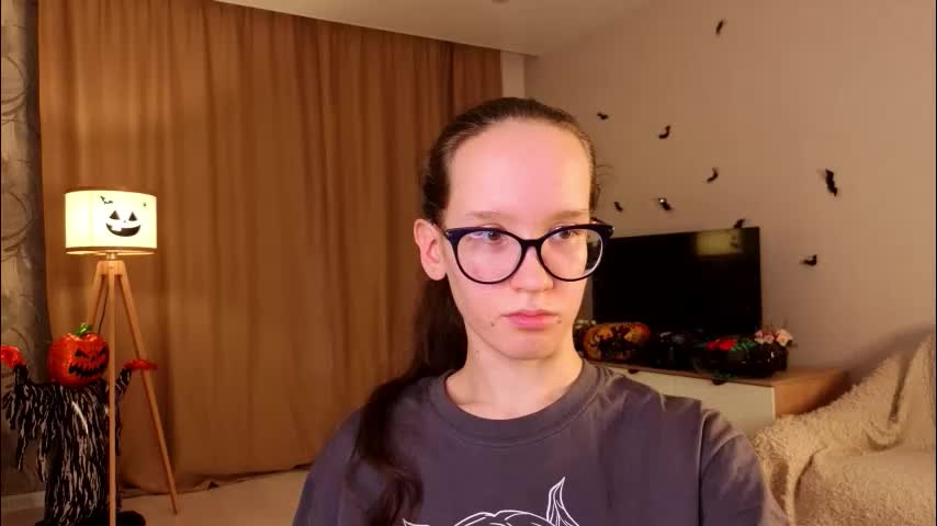 lynettebails Adult Chat November 6, 2025