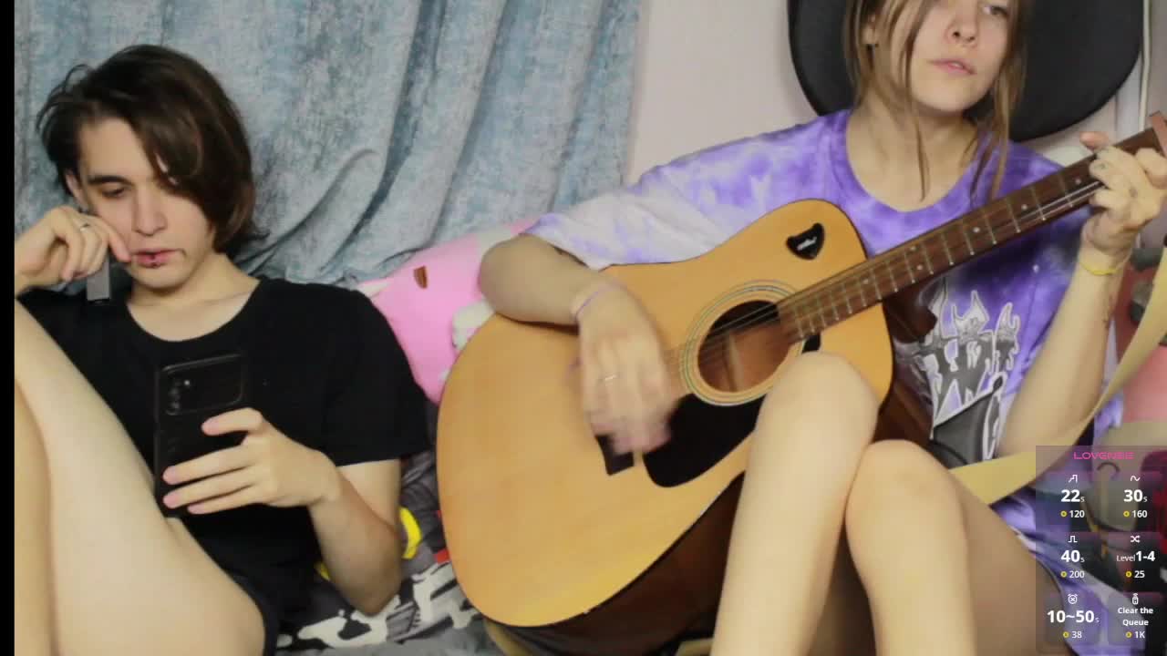 Kamala_Adele Adult Chat November 4, 2025