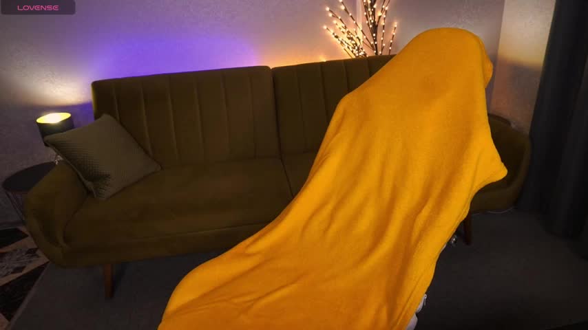 LilElfie Adult Chat November 5, 2025