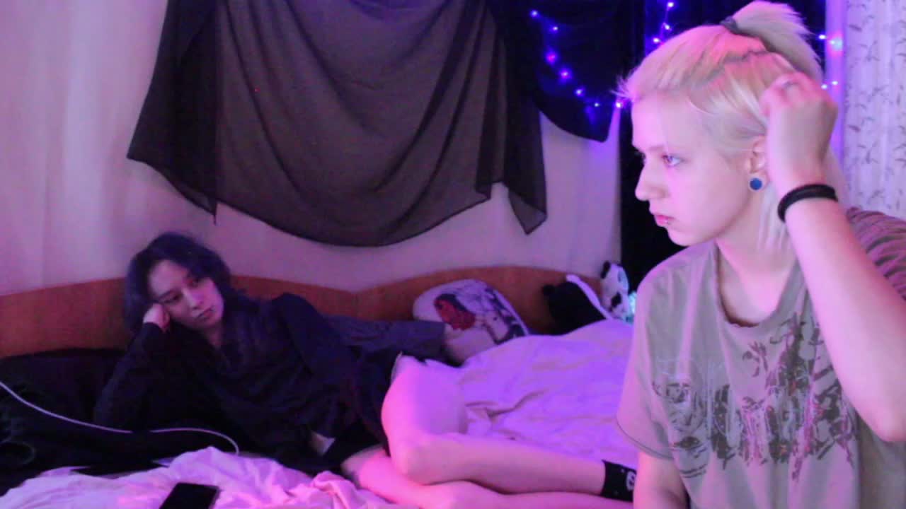 Nagito_Komaeda Adult Chat November 5, 2025