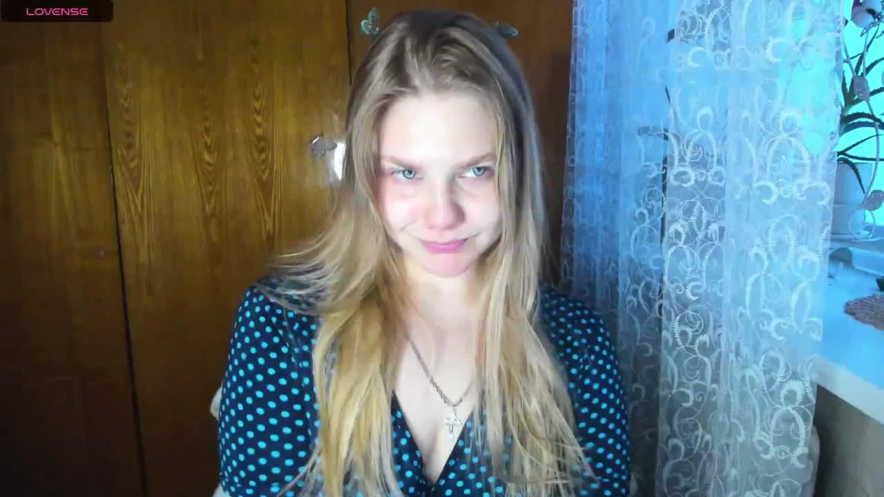 Emma-Frizea Adult Chat November 4, 2025