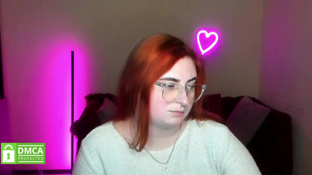 Aliciaredluv Adult Chat November 6, 2025