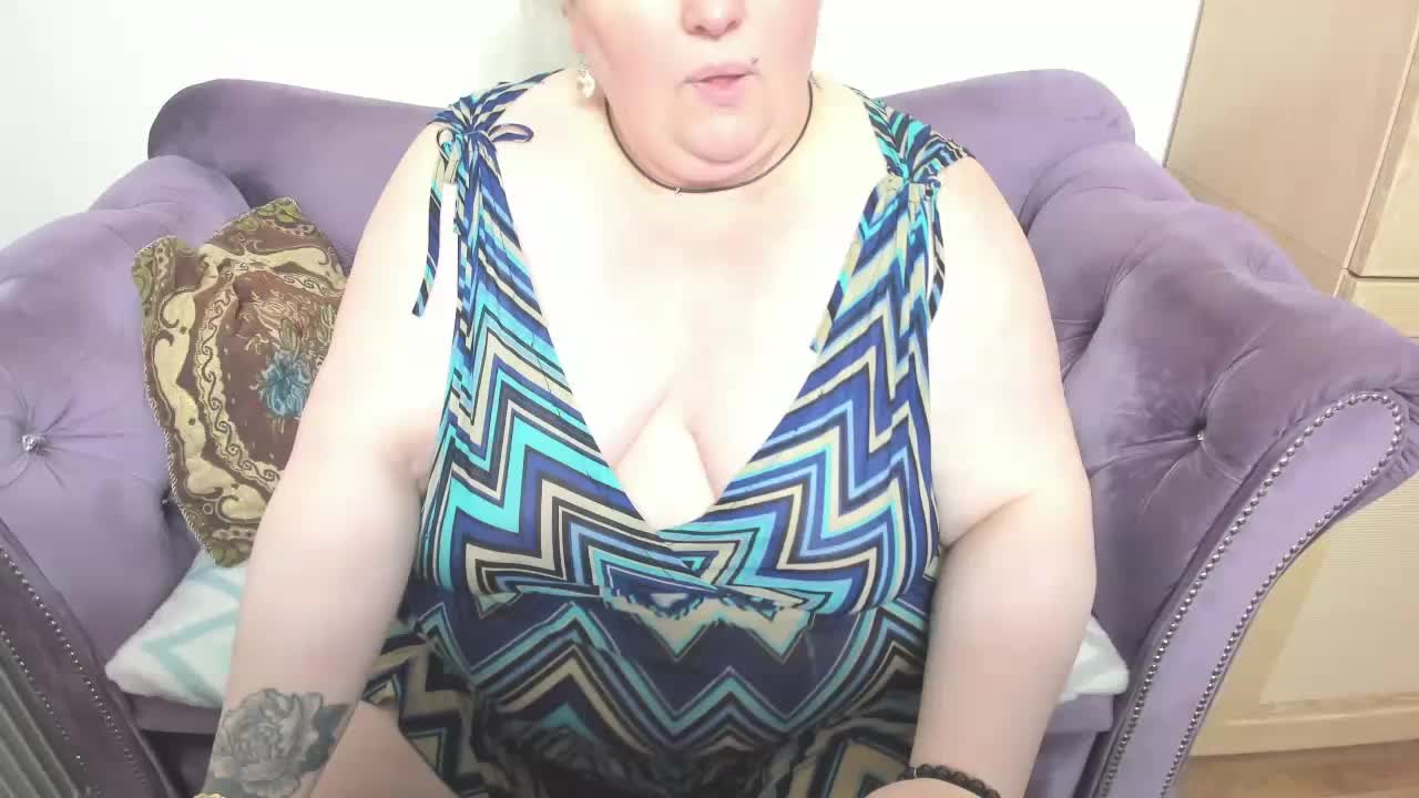 fashiona Adult Chat November 4, 2025