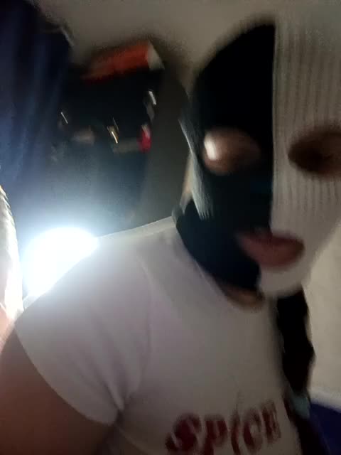 Kiss-Kissaa Adult Chat November 6, 2025