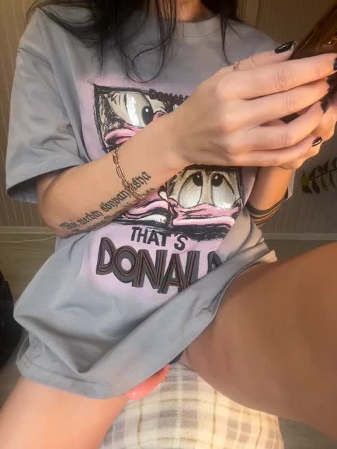 Karolina_Milf Adult Chat November 4, 2025