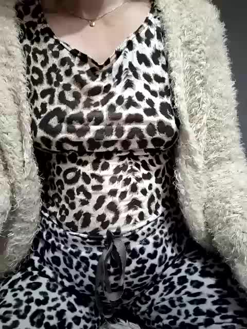 NEW_SWEET Adult Chat November 5, 2025