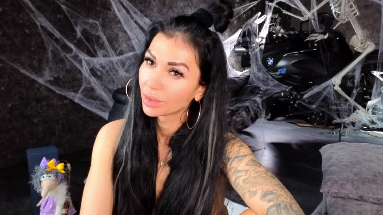 -BABAYAGA- Adult Chat November 3, 2025