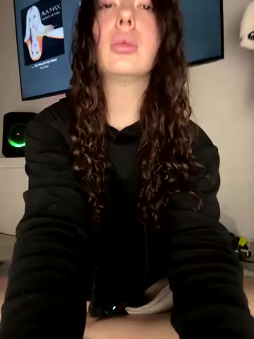 Kimi_Ass Adult Chat November 5, 2025