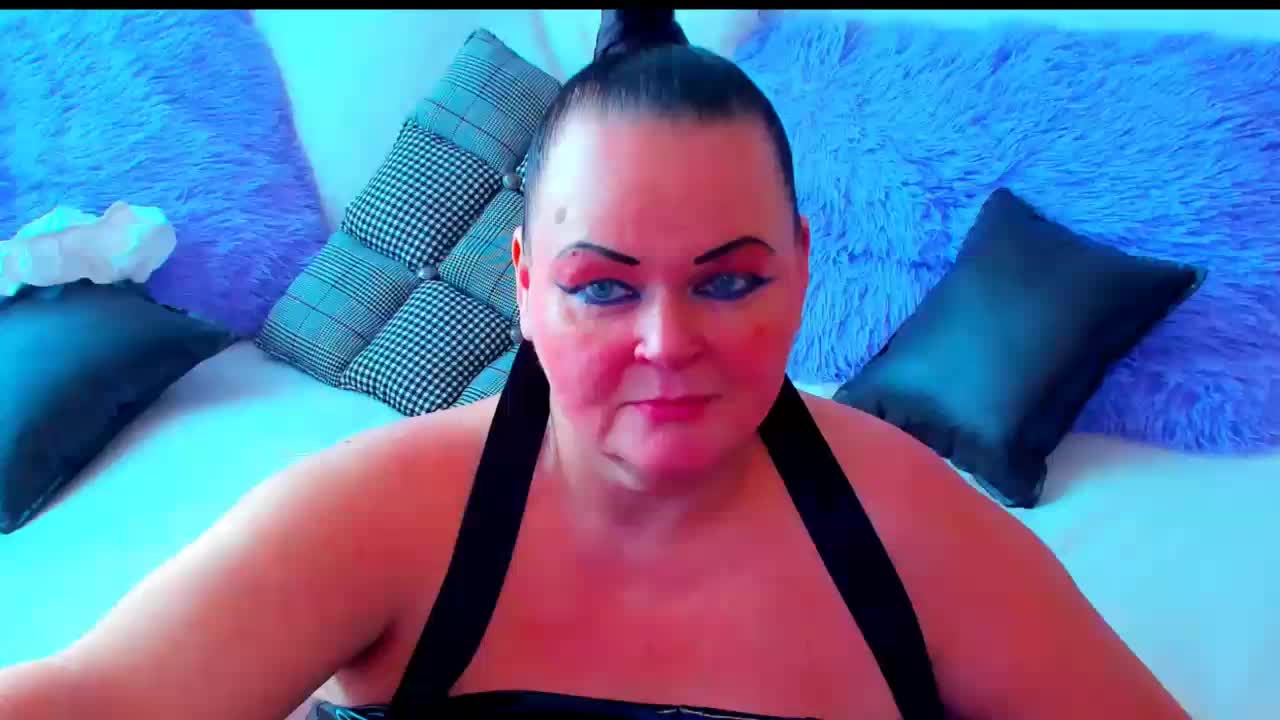 MilanaBiegert Adult Chat November 4, 2025