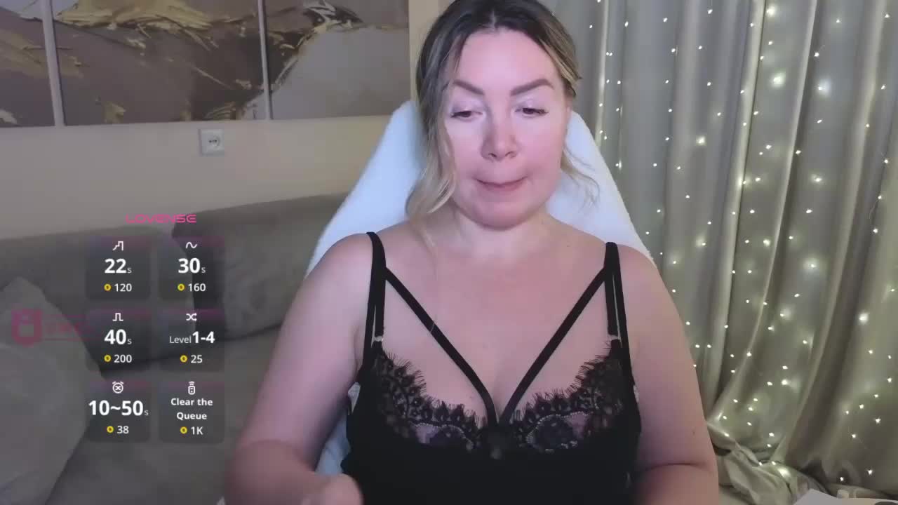 Elya_ Adult Chat November 4, 2025