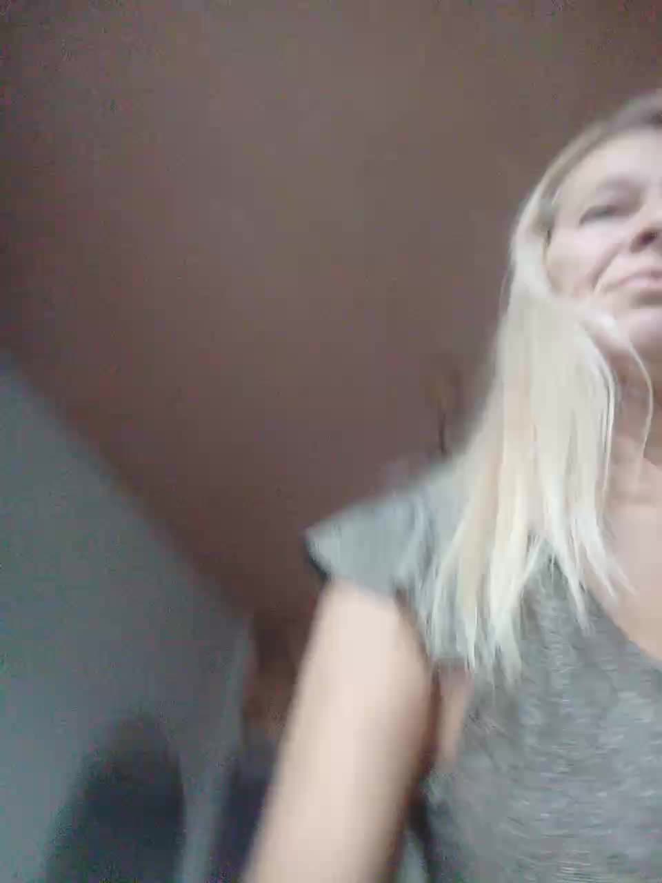 Victoria-sexi Adult Chat November 5, 2025