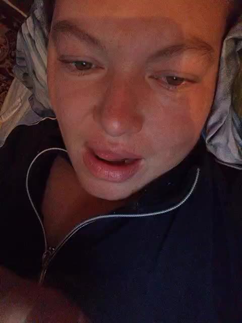 Raspberry_Rum Adult Chat November 4, 2025