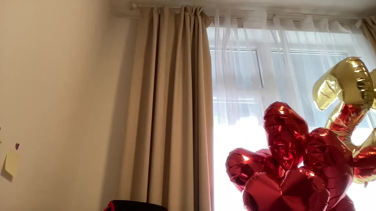 HotMilfPussy Adult Chat November 4, 2025