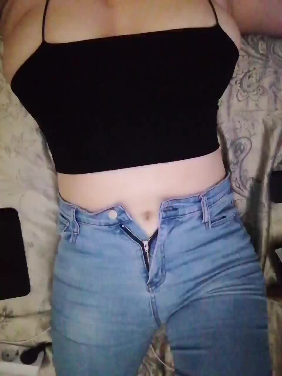 -Tiffany- Adult Chat November 6, 2025