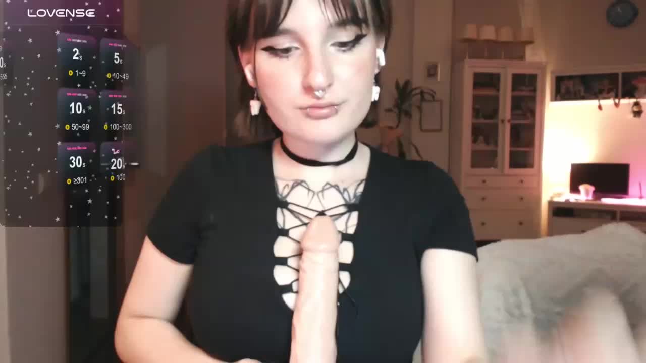 momorenaaa Adult Chat November 5, 2025