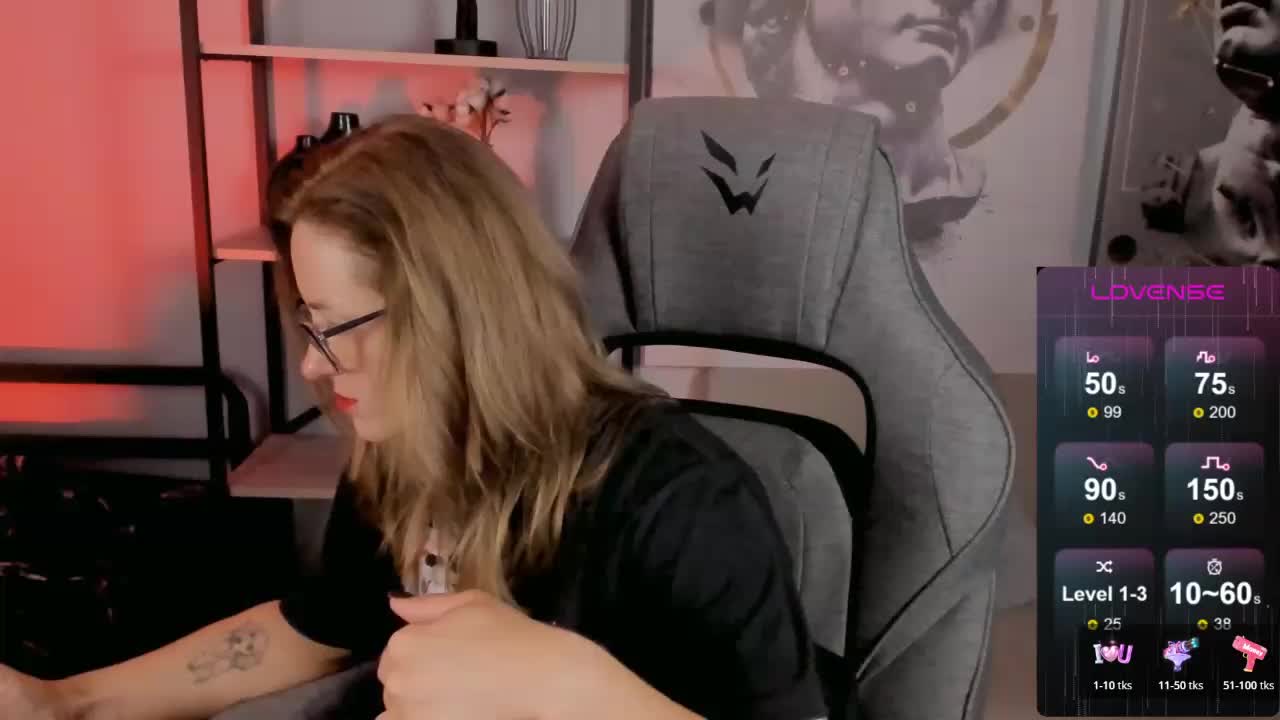 FreyaFindomFitGoddess Adult Chat November 3, 2025