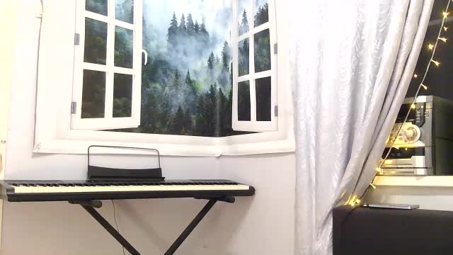 Emily_Silence Adult Chat November 5, 2025