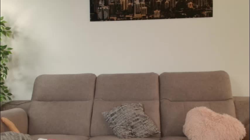 xoxo_cherry1 Adult Chat November 6, 2025