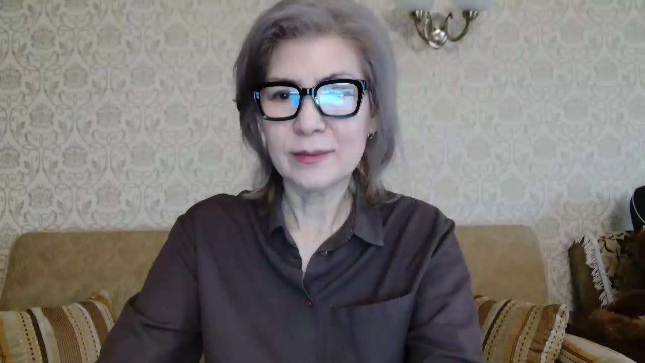 ElegantLady00 Adult Chat November 4, 2025