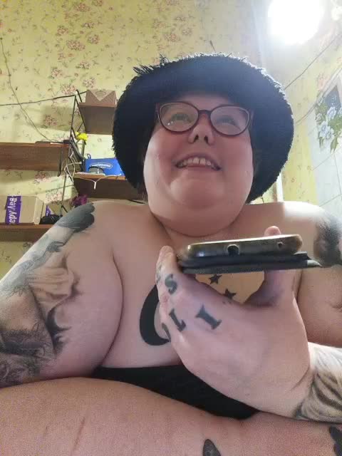 Svetlanka86 Adult Chat November 5, 2025