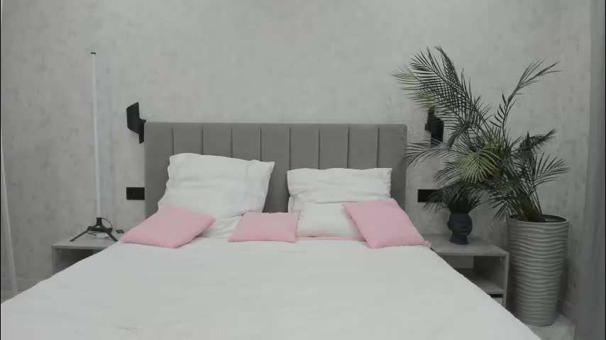 whi_te0 Adult Chat November 5, 2025