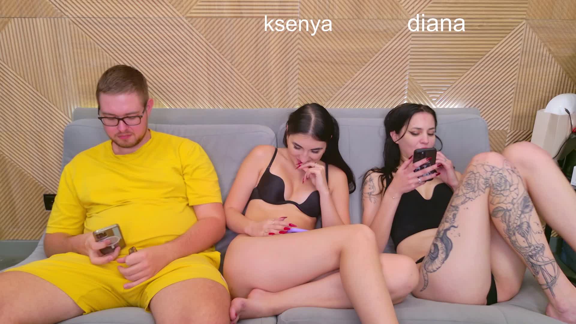 WebcamSlut Adult Chat November 6, 2025