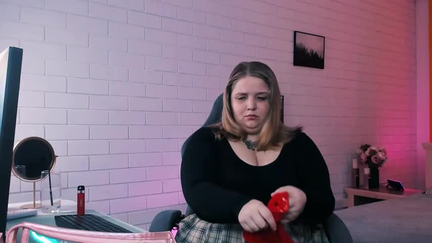 SladaDell Adult Chat November 5, 2025