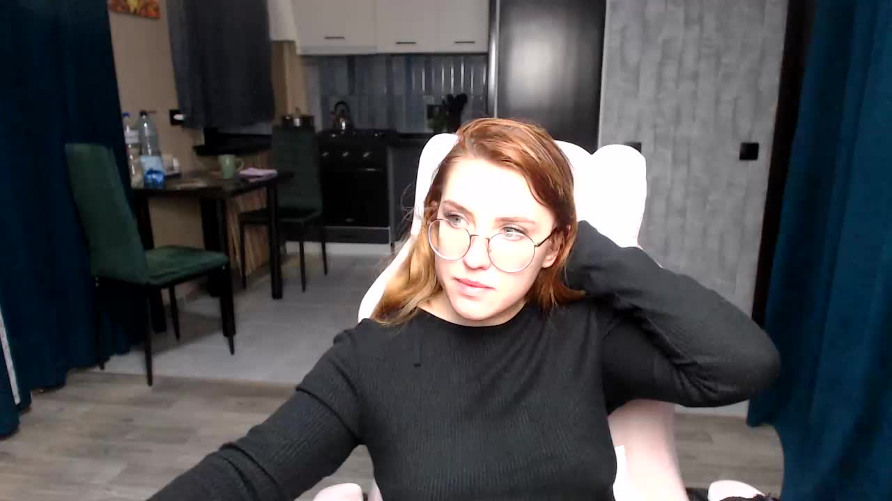 Regimasmile Adult Chat November 5, 2025