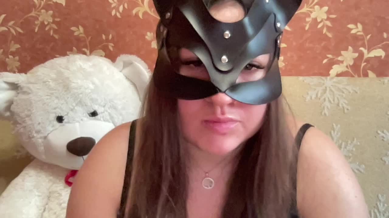 SweetStrawberry1 Adult Chat November 4, 2025