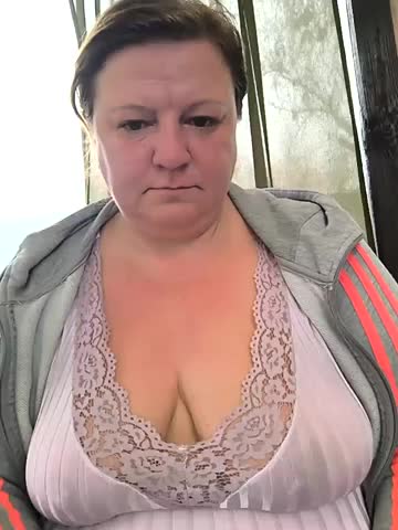 jusichka Adult Chat November 5, 2025