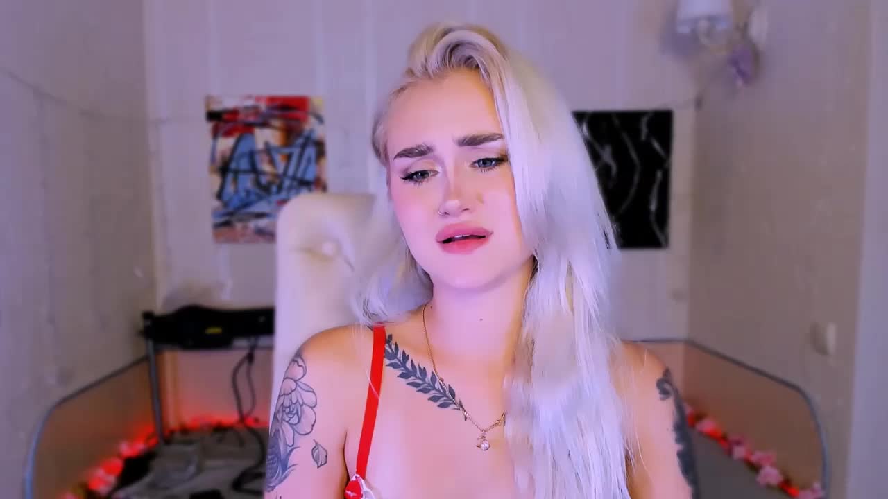 Ravenaaaa Adult Chat November 5, 2025