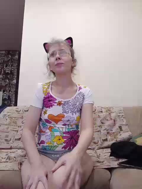 -Queen-Margo- Adult Chat November 6, 2025