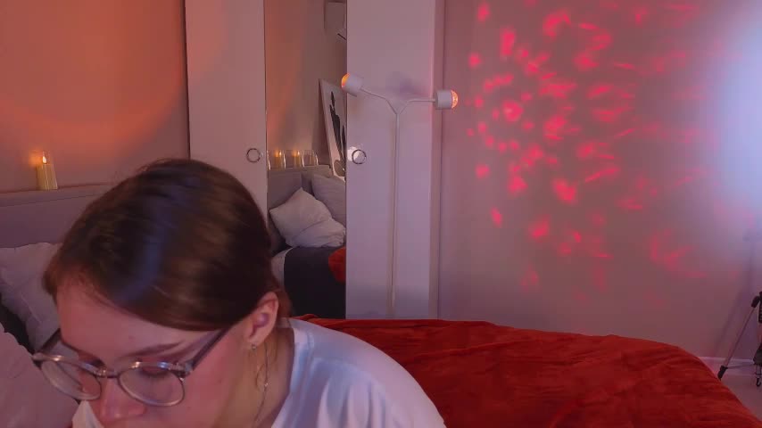 Mia_Luw Adult Chat November 6, 2025