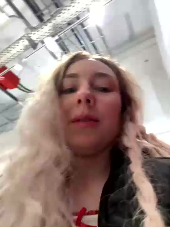 CHERRY-LADY- Adult Chat November 5, 2025