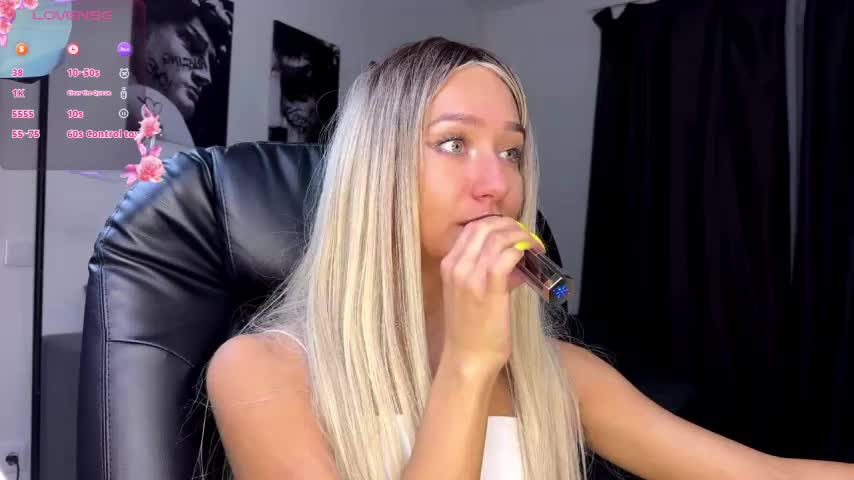 Lisa_Shultz Adult Chat November 5, 2025