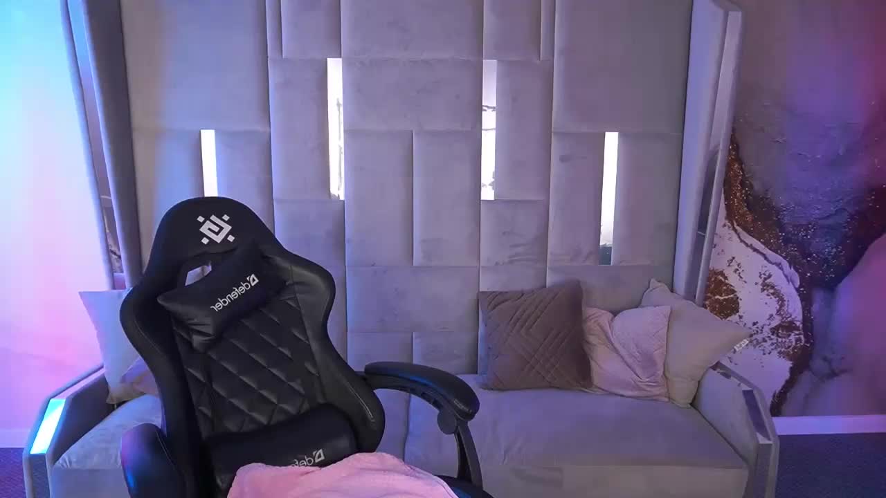 CozyMell Adult Chat November 5, 2025