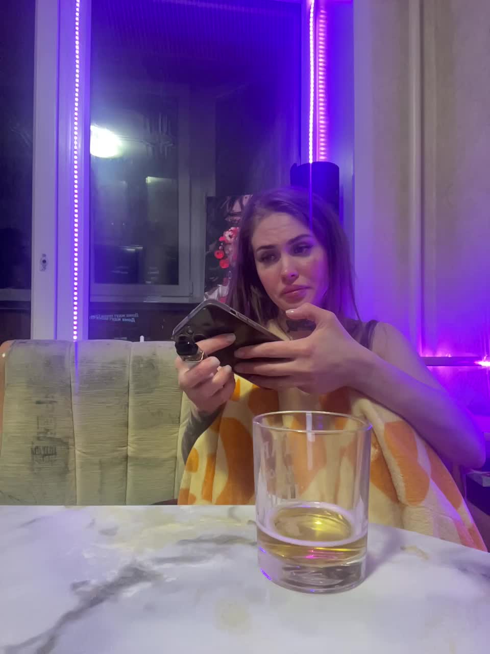 Letti28 Adult Chat November 3, 2025