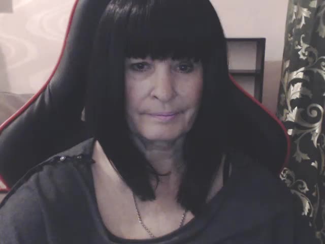 KatarinaGloss Adult Chat November 5, 2025