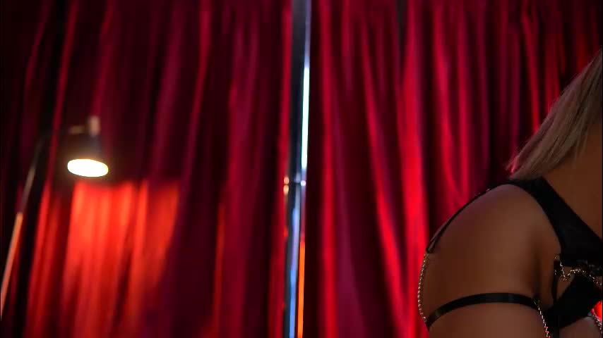 evelyn_evyy Adult Chat November 6, 2025