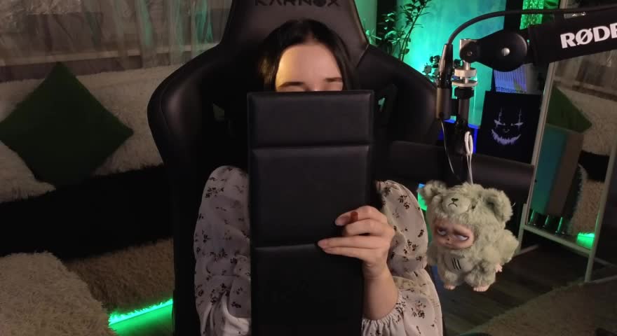 KiraLiLime Adult Chat November 5, 2025