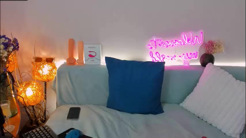 lucia_lucky Adult Chat November 6, 2025