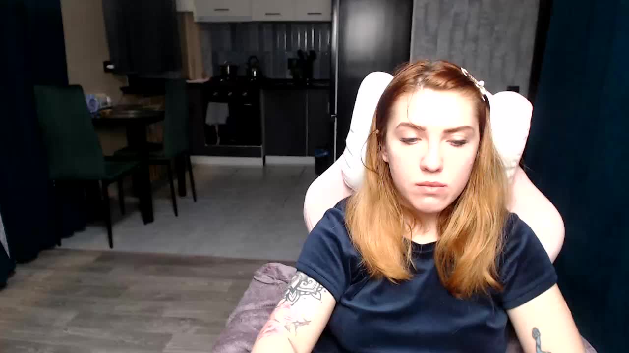 Regimasmile Adult Chat November 4, 2025