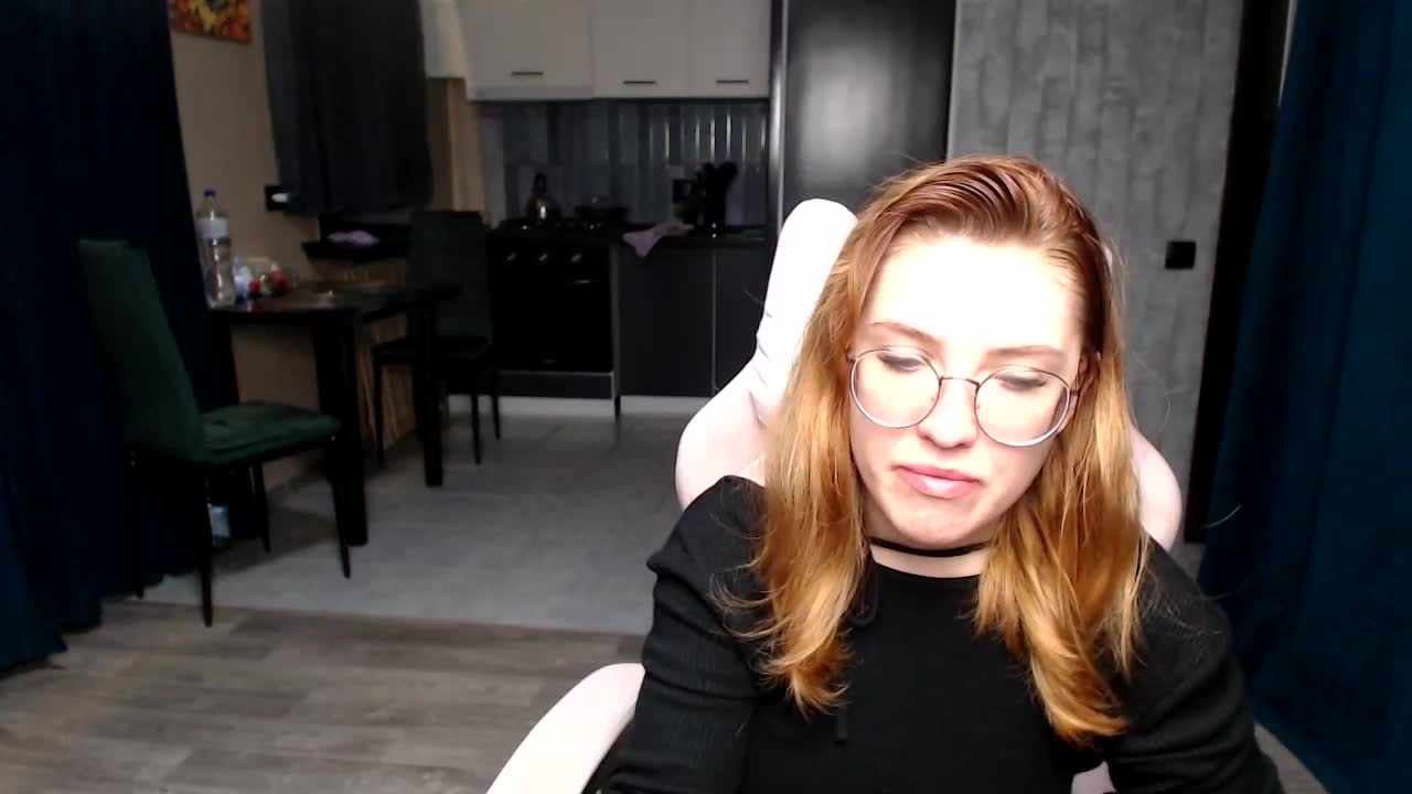 Regimasmile Adult Chat November 6, 2025