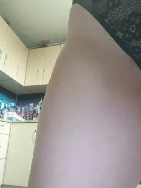 KOTENOCHEK27 Adult Chat November 5, 2025