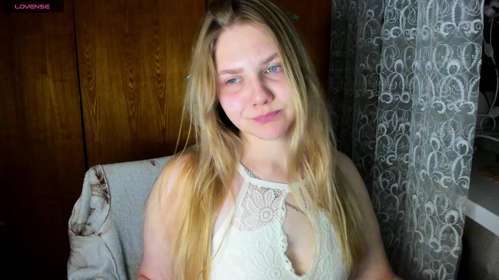 Emma-Frizea Adult Chat November 5, 2025