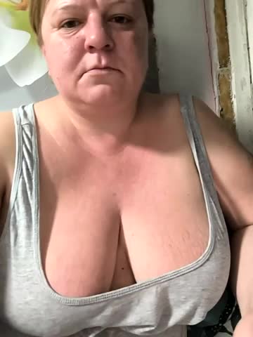 jusichka Adult Chat November 4, 2025